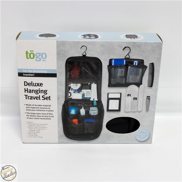 DELUX HANGING TRAVEL SET