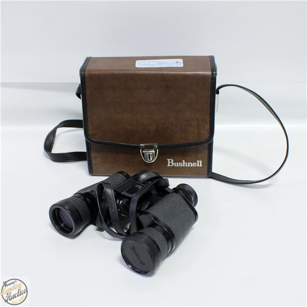 VINTAGE BUSHNELL BINOCULARS IN LEATHER CASE