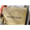 Image 1 : CASE WITH 120 MASSAGE BRUSHES AS SEEN ON TV