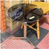 Image 1 : SMALL GLASS SIDE TABLE H-21" DIAMETER-20"