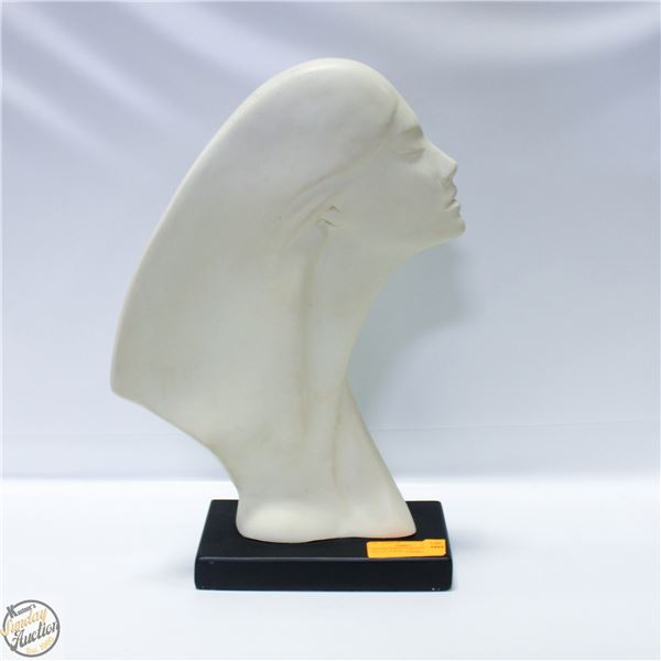 VINTAGE WHITE STARGAZER STATUE ON BASE AUSTIN