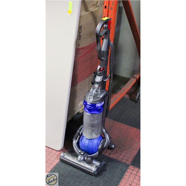 DYSON DC29 UPRIGHT VAC