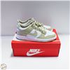 Image 1 : NEW NIKE DUNK SIZE 6Y
