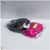 Image 1 : NEW WOMEN'S SLIPPERS 1PINK 1BLACK SIZE 7
