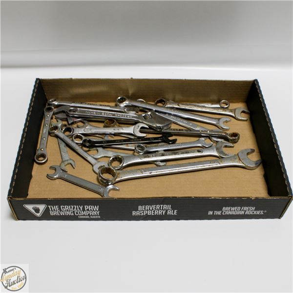 FLAT OF WRENCHES