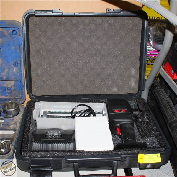 MERITOLL POWERPUSH 7000 SERIES CORDLESS ADHESIVE