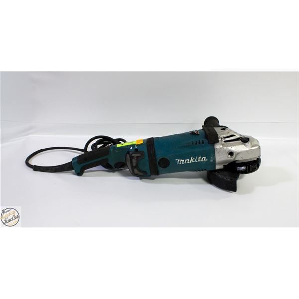 MAKITA 7" ANGLE GRINDER WITH TRIGGER SWITCH