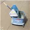 Image 1 : GEERPRESS MOP BUCKET + WRINGER