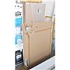 Image 1 : MAXX ACRYLIC BATHTUB NEW