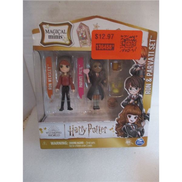HARRY POTTER MINI COLLECTIBLES