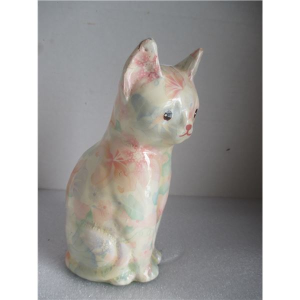VINTAGE CAT FLORAL FIGURE