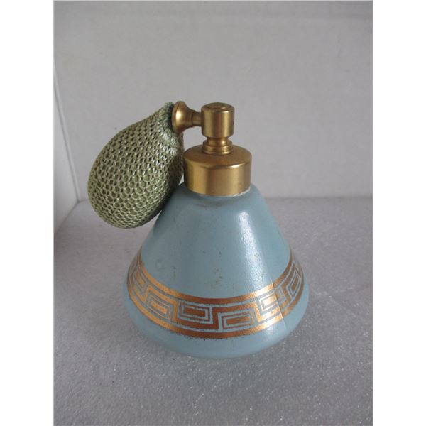 VINTAGE PERFUME BOTTLE
