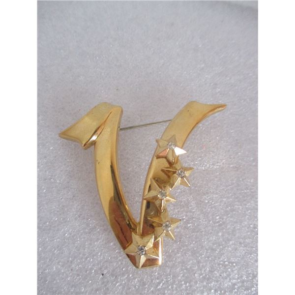 VICTORY BROOCH