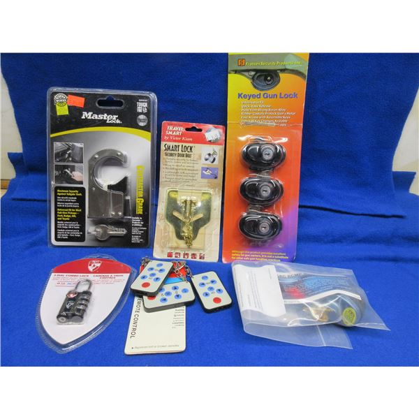 Lot of Misc Locks - 4 gun locks, tailgate lock, Heys combo lock, travel door lock, 3 - Universal Rem