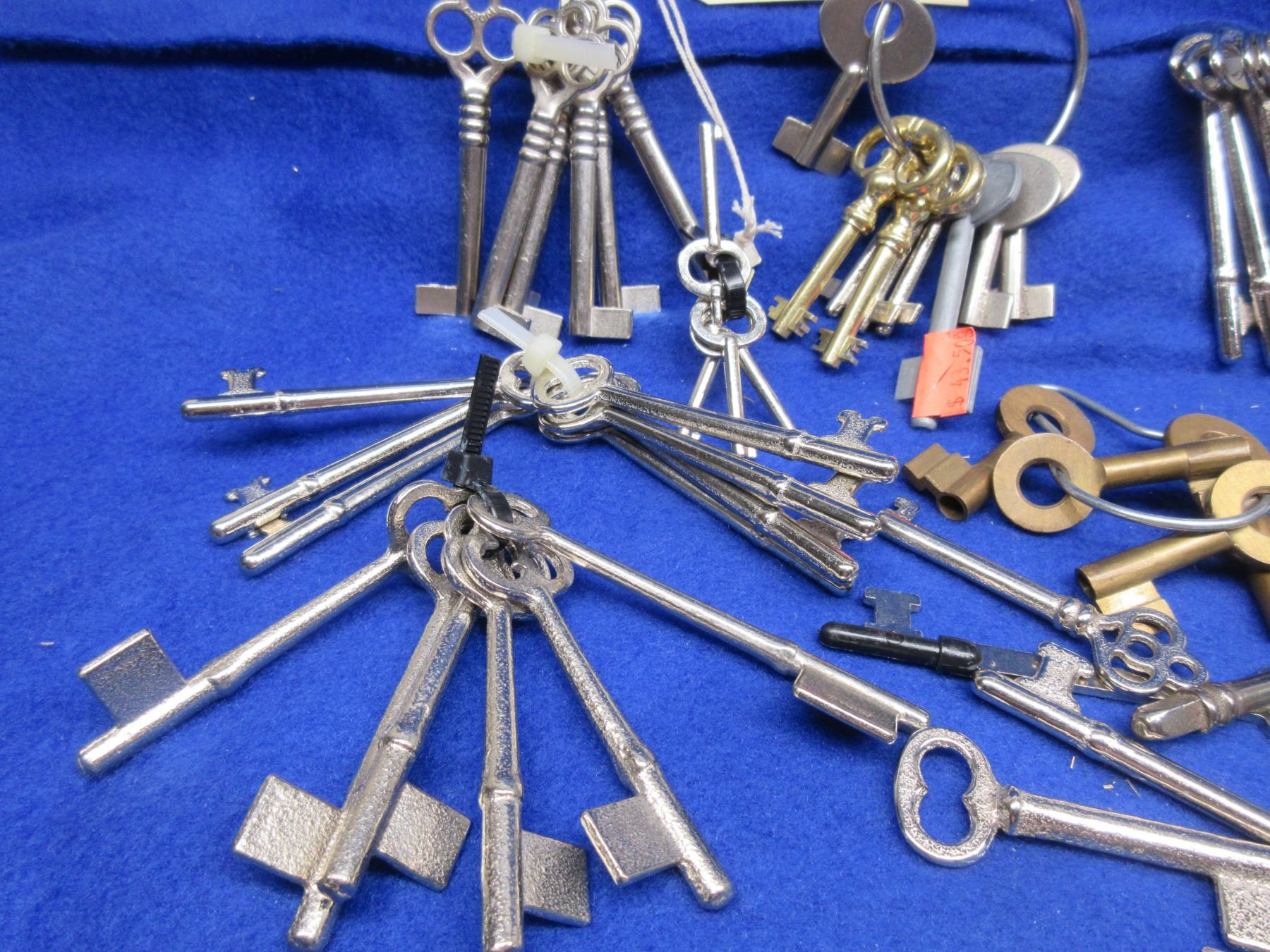 Pretty Handcuff Key Lot of 70 Bit Keys & 4 Handcuff Keys