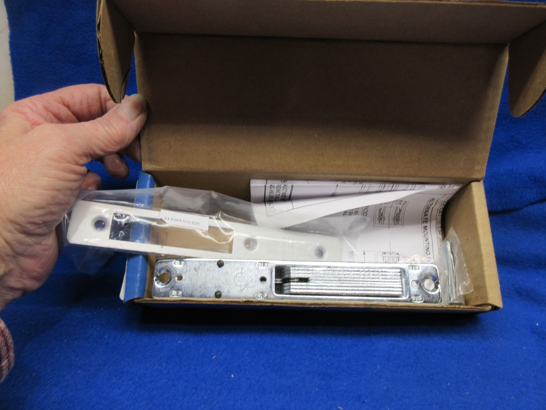 Adams Rite 628 NEW - Adams Rite 1850A-210-628 MS Deadbolt 31/32