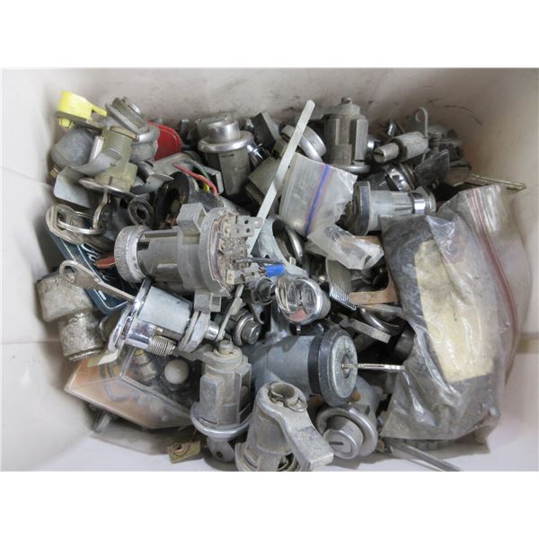 Tub of Miscellaneous Vintage Auto Locks