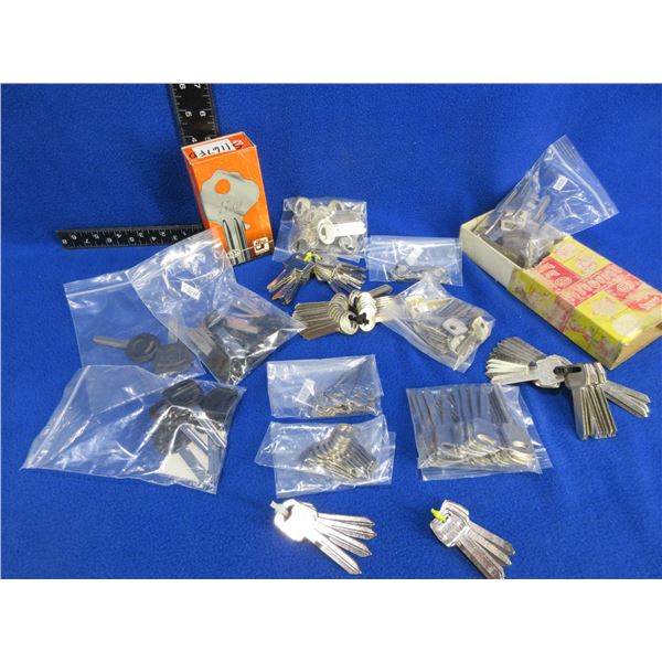 Lot of Approx. 229 Key Blanks - Mostly Ford