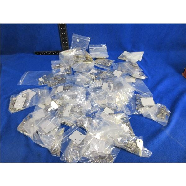 Lot of Approx. 550 Misc. Key Blanks - Mostly Cabinet Size