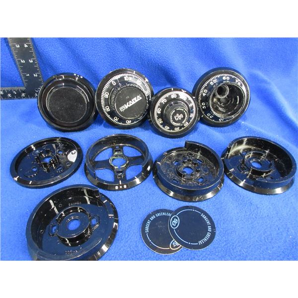 New - 4 Safe Dials with Rings and 5 Safe Dial Rings