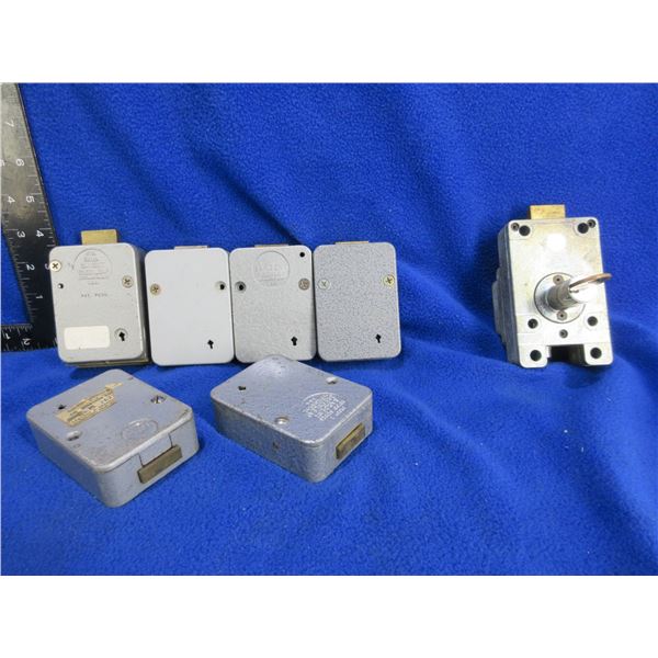 6 Safe Combination Locks and 1 Time Delay Lock - Appear Used
