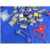 Image 4 : Lot of 28 Misc. Combination, Disc, Key Padlocks & Parts - Some Have Keys