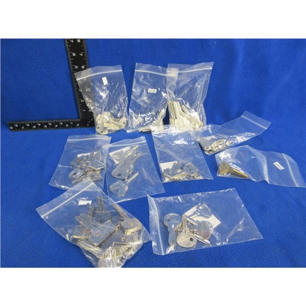 Lot of Approx. 100 Misc. BMW Key Blanks