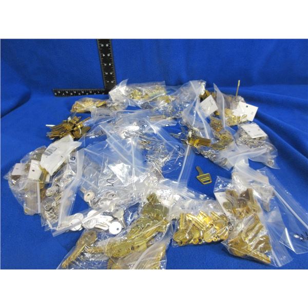 Lot of Approx. 568 Misc. Key Blanks