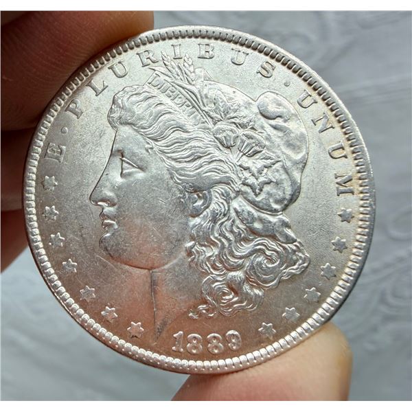 MORGAN SILVER DOLLAR - 1889