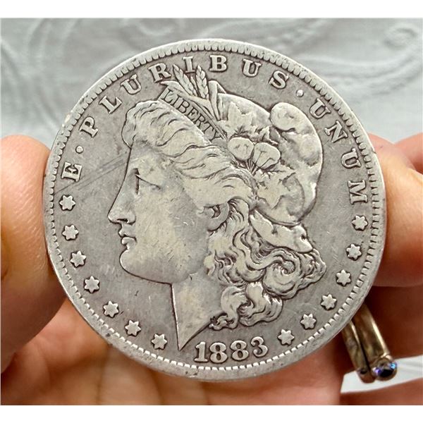 MORGAN SILVER DOLLAR - 1883O