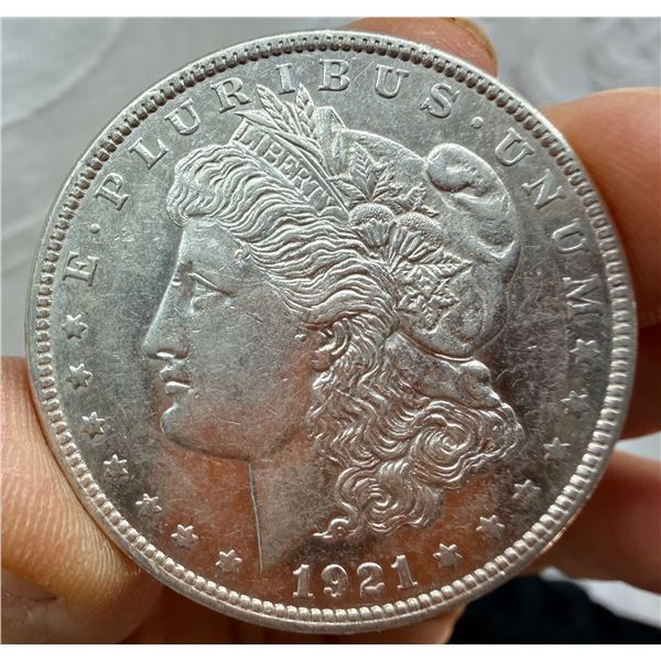 MORGAN SILVER DOLLAR - 1921