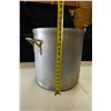 Image 5 : Stock Pot 14" Dia, 15"H