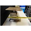 Image 6 : Pelouze Model 10100 Scale, 100 lbs. Capacity, 12" x 13" x 14"H