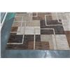 Image 7 : Large Area Rug with Geometric Design 122" x 93"