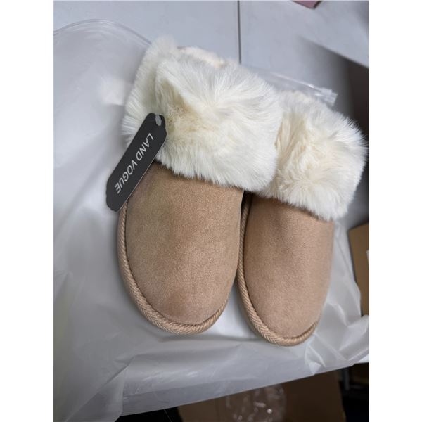 Land Vogue slippers size 7–8