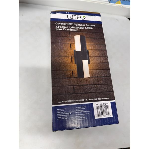 Outdoor LED cylinder sconce