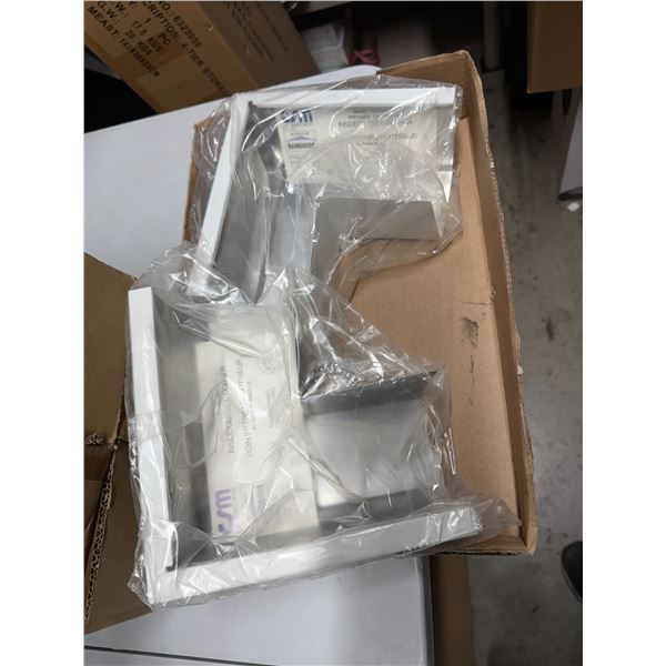 Gutter corners for 4 inch gutters white