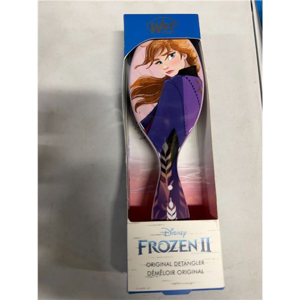 Wet brush, Disney original detangler