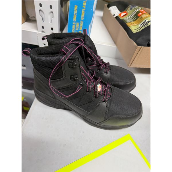 Footwear size 10