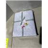Image 1 : Blue bell gray king size sheet set
