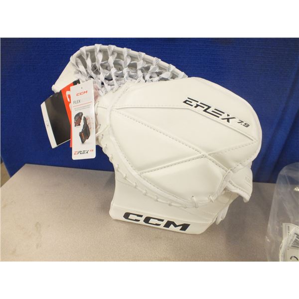 CCM E-Flex 7.9 Left Handed Goalie Glove