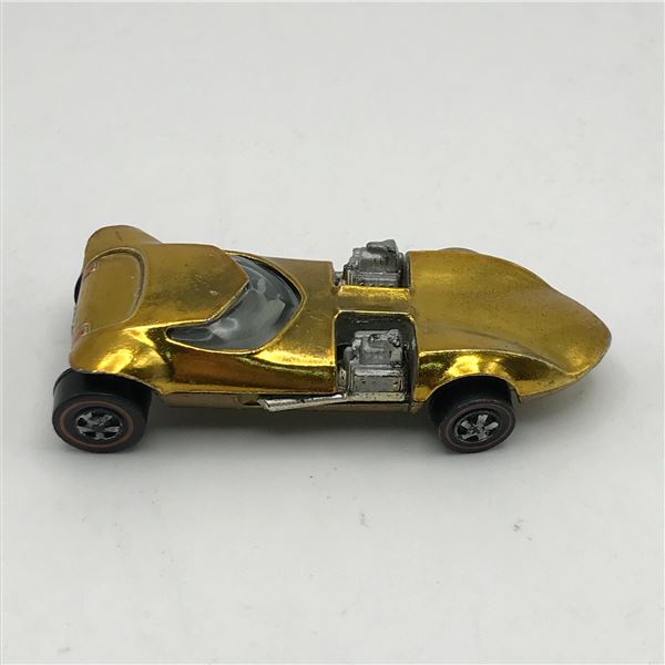 1968 HOT WHEELS REDLINE TWIN MILL DIECAST CAR IN GOLD