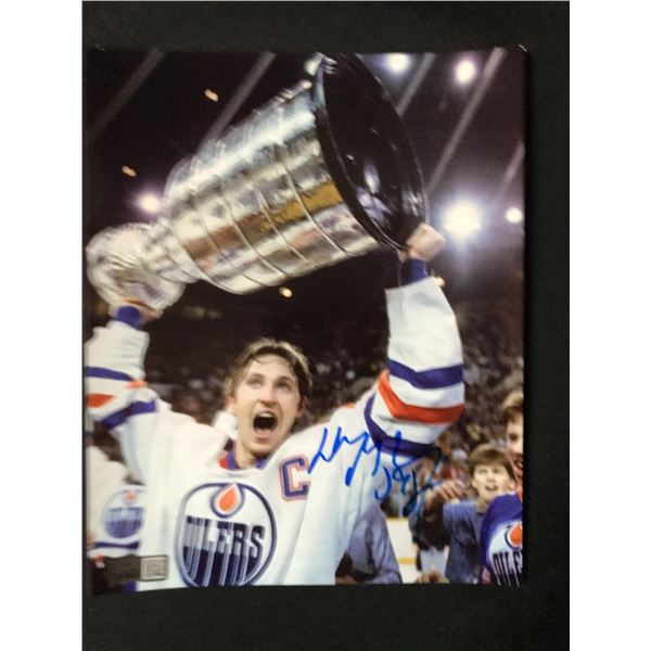 WAYNE GRETZKY SIGNED 8X10 - ACE COA