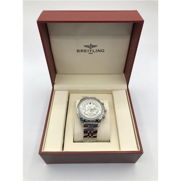 BRAND NEW WATCH WITH BOX AND ACCESSORIES