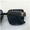 Image 3 : SUNGLASSES BNIB WITH ACCESSORIES