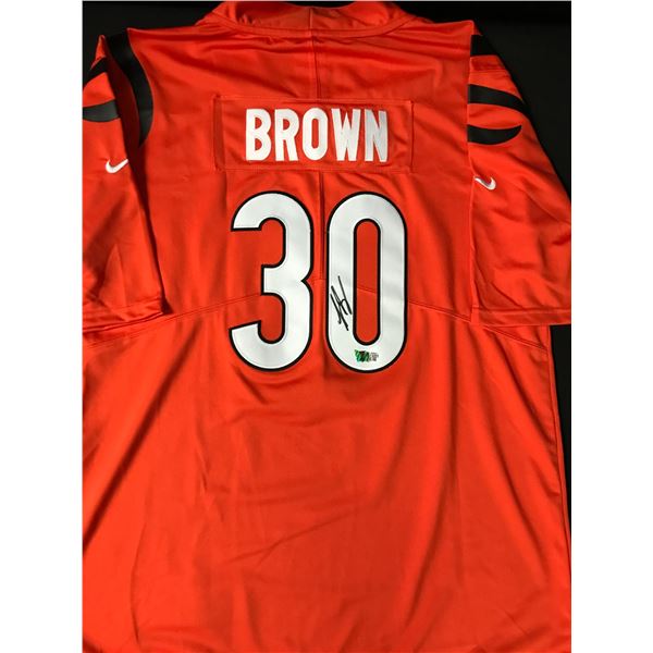 CHASE BROWN SIGNED CINCINATTI BENGALS FOOTBALL JERSEY (ACE COA)