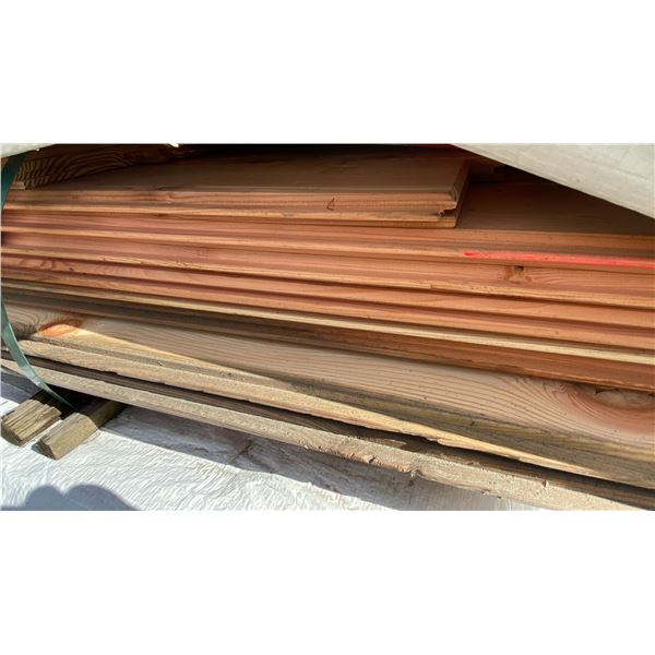 2 PARTIAL LIFTS OF PROFESSIONAL OUTDOOR WOODEN SIDING