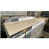 Image 1 : 996.16 SQ FT OF EC PREMIUM AQUAFIX COLLECTION ROYAL SERIES WILLIAM (EC8284) LAMINATE FLOORING