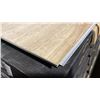 Image 2 : 927.16 SQ FT OF EC PREMIUM AQUAFIX COLLECTION SAINT-PIERRE (EC28931) LAMINATE FLOORING