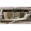Image 3 : 769.76 SQ FT OF EC PREMIUM AQUAFIX COLLECTION ROYAL SERIES WILLIAM (EC8284) LAMINATE FLOORING